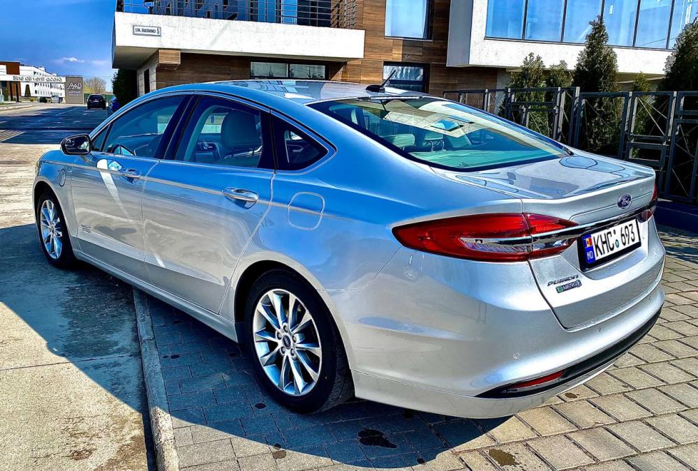 Ford Fusion Hybrid Fusion Hybrid