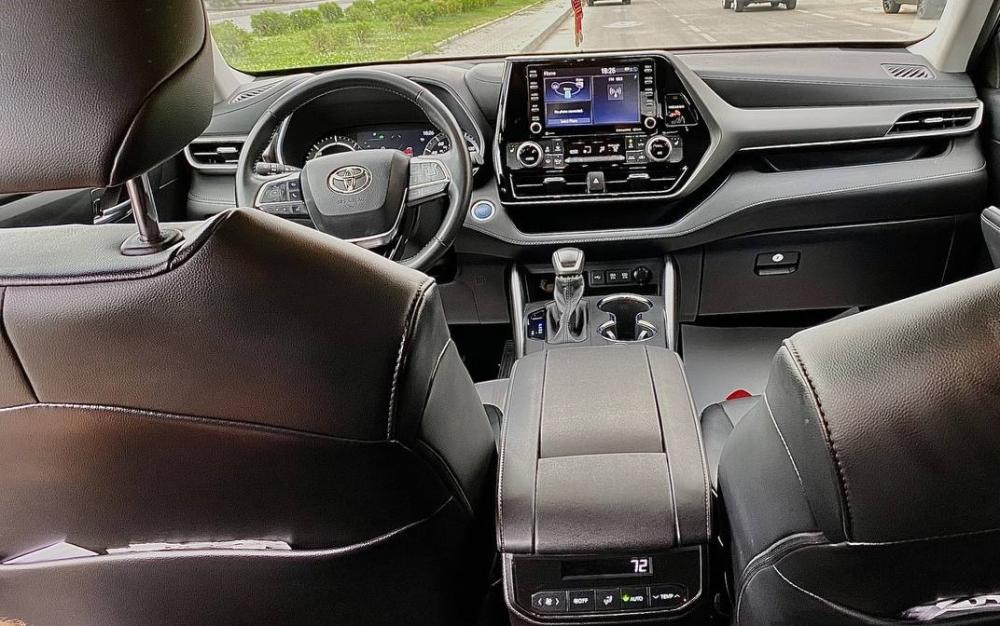 Toyota Highlander 8 Locuri Highlander 8 Locuri