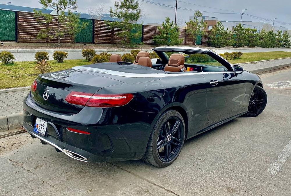 Mercedes-benz E Class Coupe Cabrio E Class Coupe Cabrio