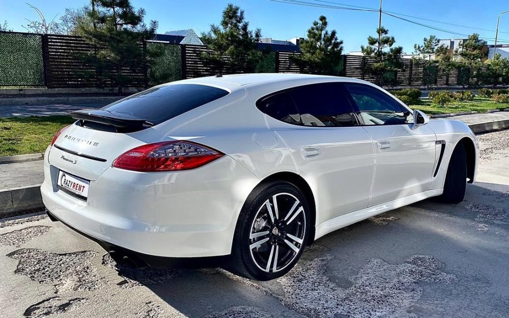 Porsche Panamera Panamera