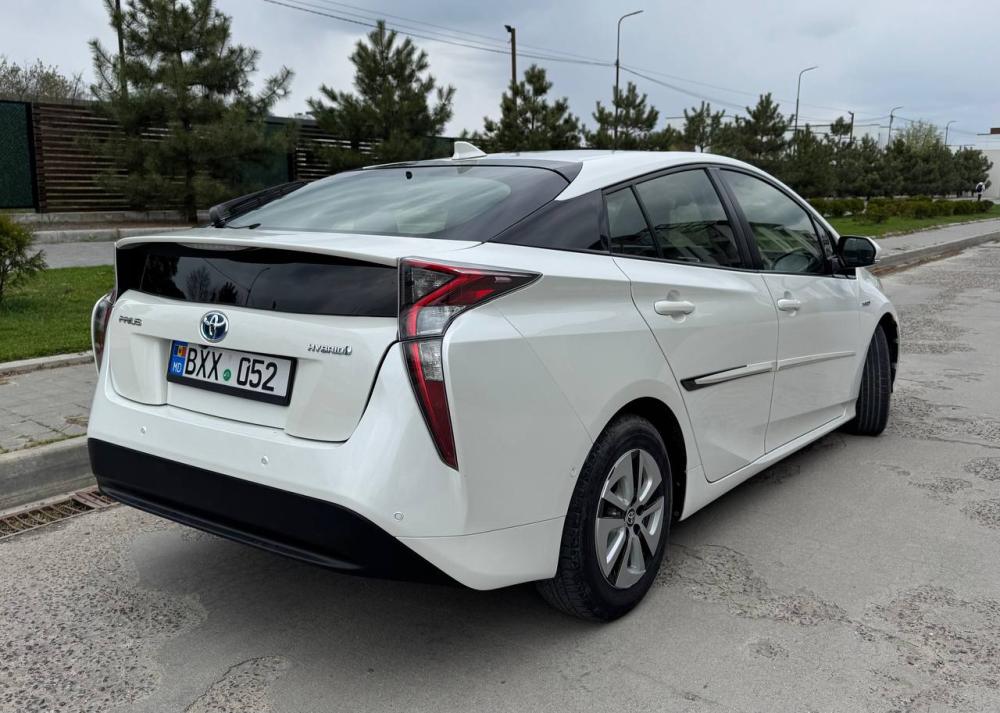 Toyota Prius  Prius 